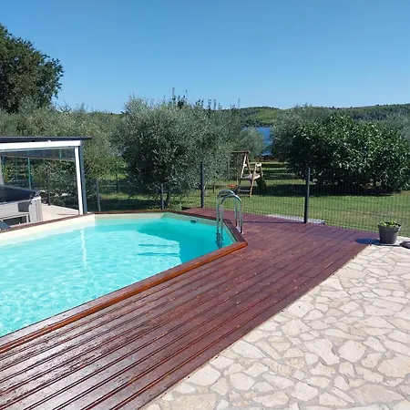 Hébergement de vacances House Beta With Pool, Jacuzzi, Playground & Bbq In An Olive Grove With A Beach, Pomer - Istria *