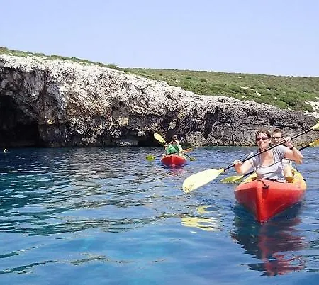 House Beta With Pool, Jacuzzi, Playground & Bbq In An Olive Grove With A Beach, Pomer - Istria Hébergement de vacances Pula