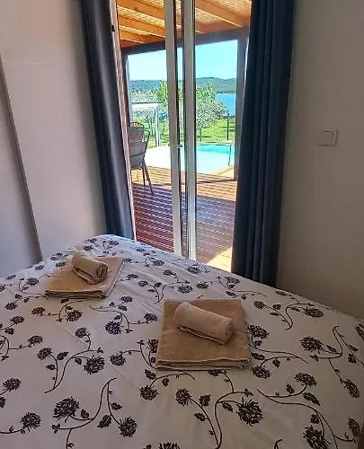 Holiday home Beach House Beta With Pool, Jacuzzi, Playground & Bbq In An Olive Grove With A Beach, Pomer - Istria Pula